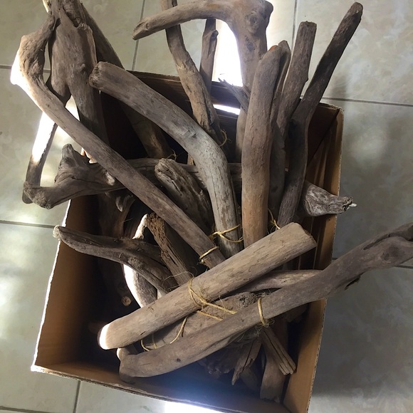 Sunbaked Driftwood 2 LBS 100% Organic + Beach Foraged Made By Mother Nature - Picture 10 of 11